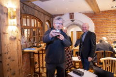 Wettbewerbs-Preisträger Peter Schreyer in der Kategorie "Gegensätze groß und klein"