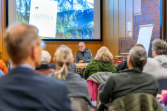 Karl Seidl beim Fotoclub Wolfratshausen / © Andy Ilmberger