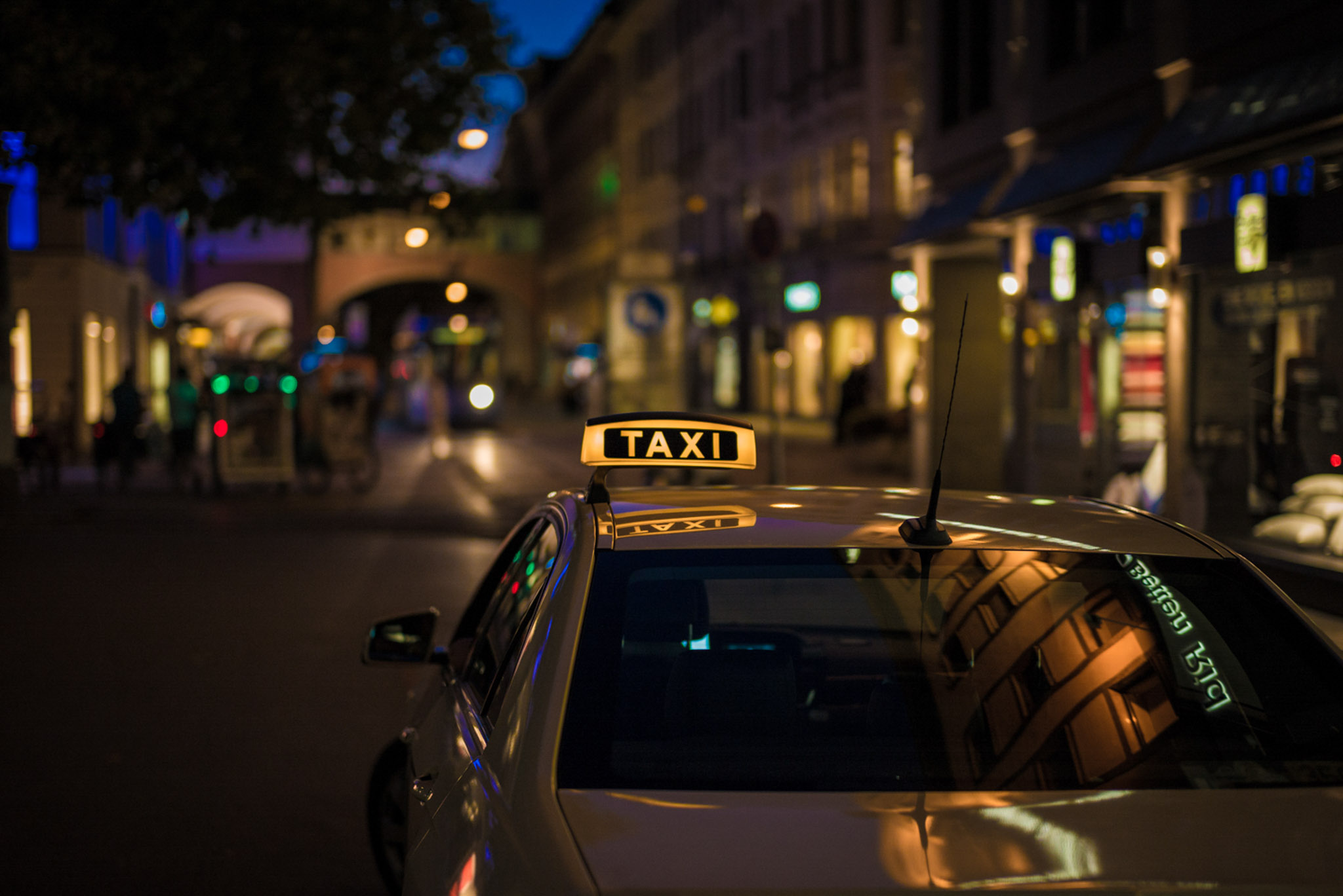 Taxi in Town (Foto: Niklas Neubauer)
