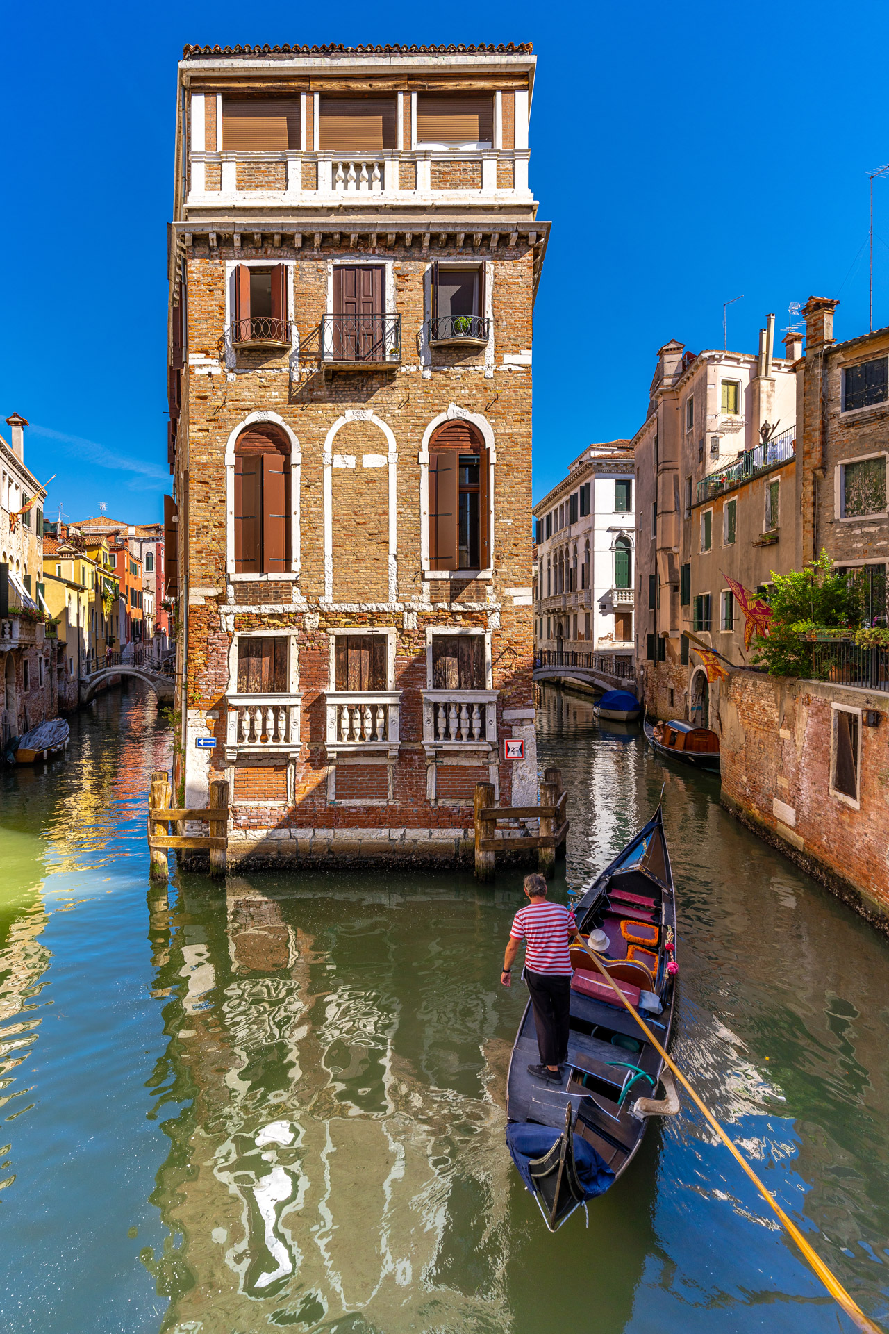 05-Gondola-Venedig-2022-400476_Andy-Ilmberger_web