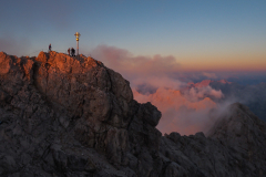 Alpenglühen am Zugspitz-Gipfel (Foto: Katja Pohl)