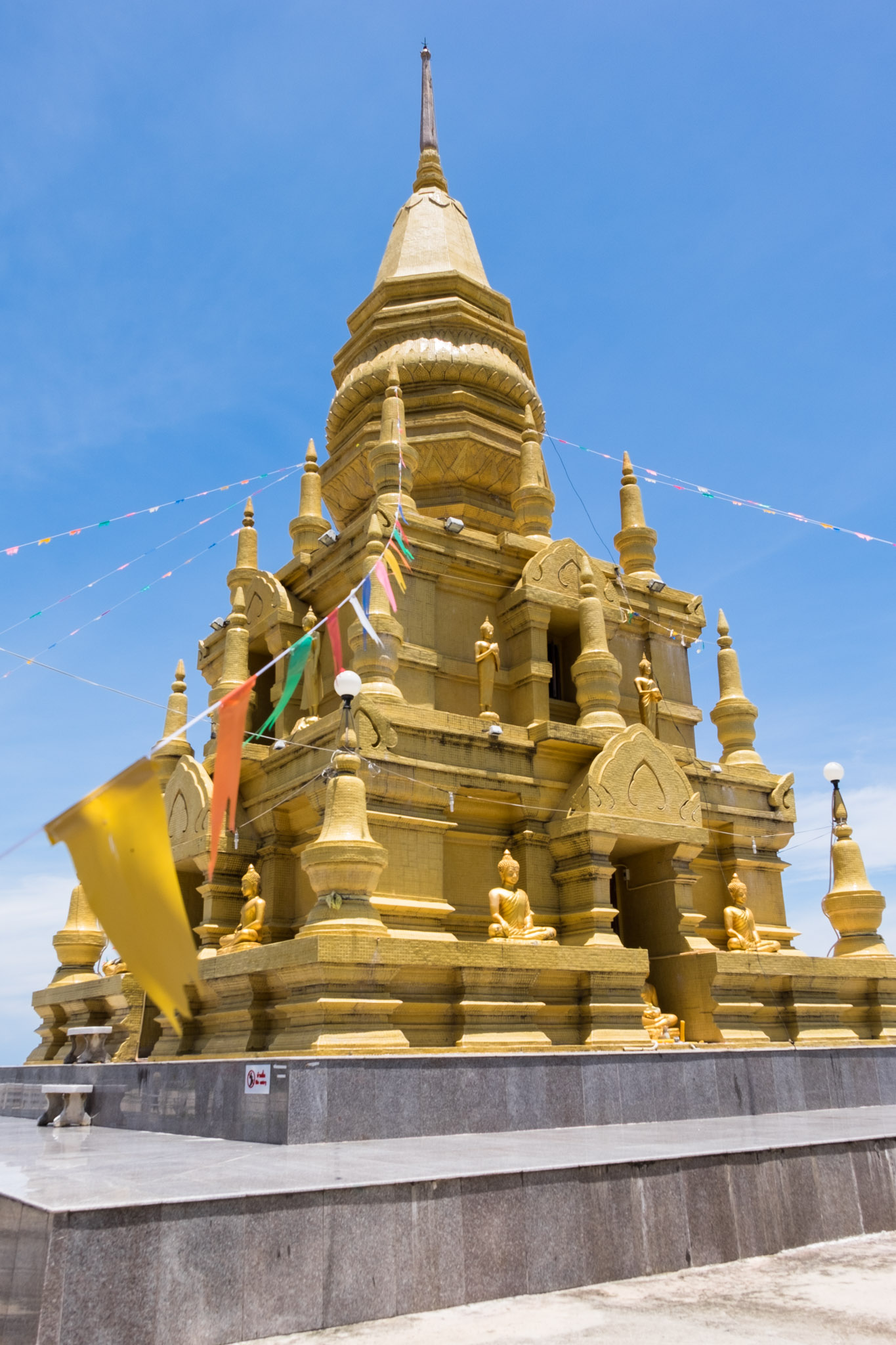 Buddha-Tempel auf Koh Samui (Foto: Birgit Rilk)